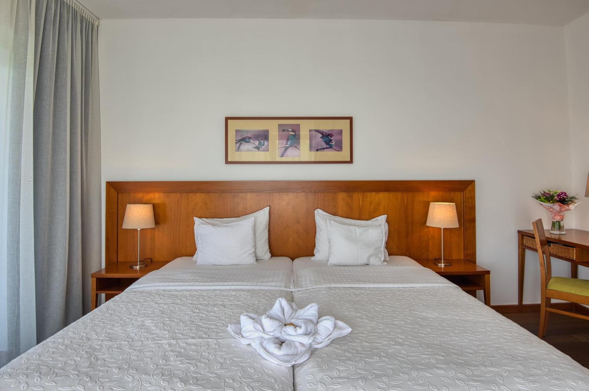 Tisza Balneum Hotel Tiszafüred Extérieur photo