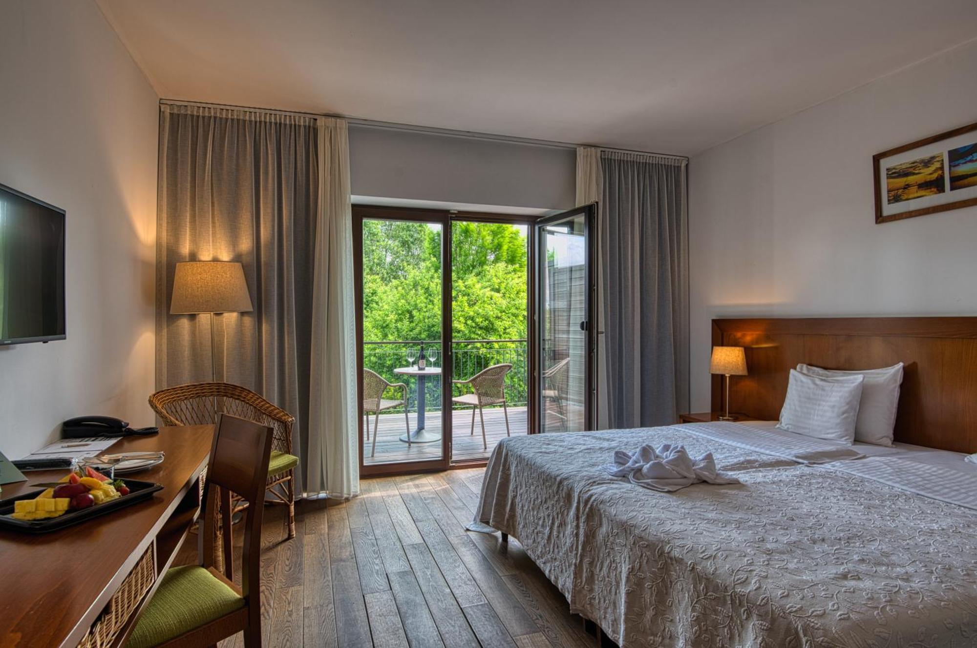 Tisza Balneum Hotel Tiszafüred Extérieur photo